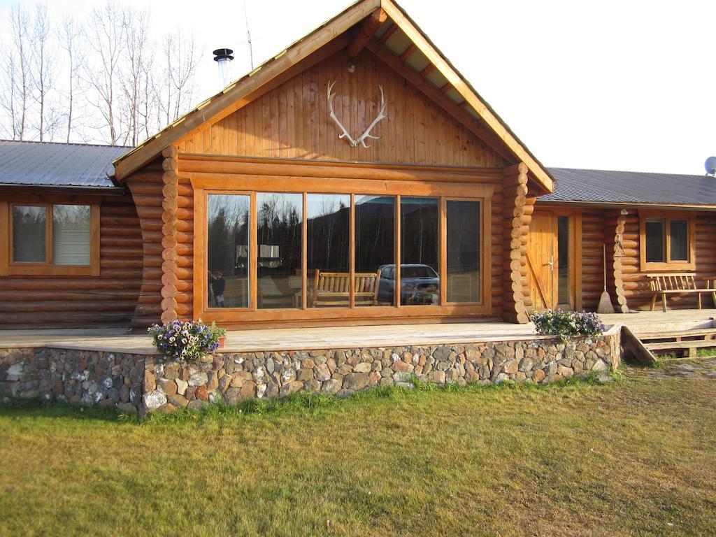 Folding Mountain B & B Fort Nelson Oda fotoğraf